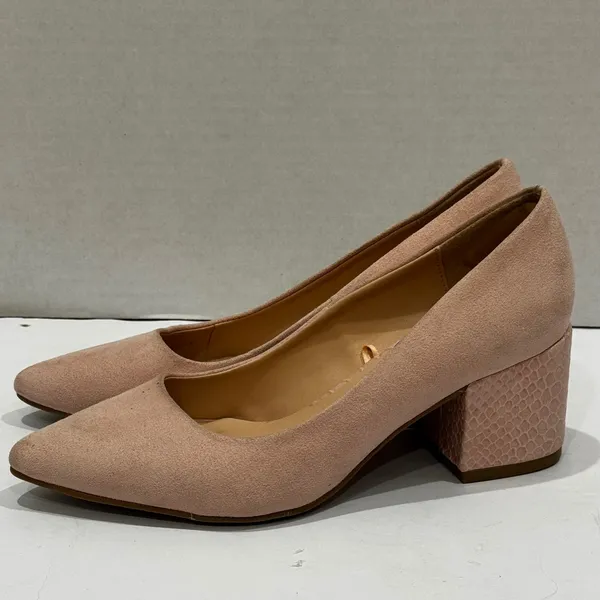 Ann Taylor Pink Suede Pointed Toe Block Heels Snake Embossed Heel Size 6M‎ - Image 3