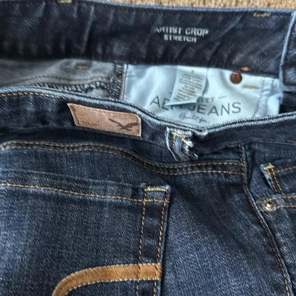 American Eagle Women’s Artist Crop Stretch Jean Bermuda Shorts. - Image 6