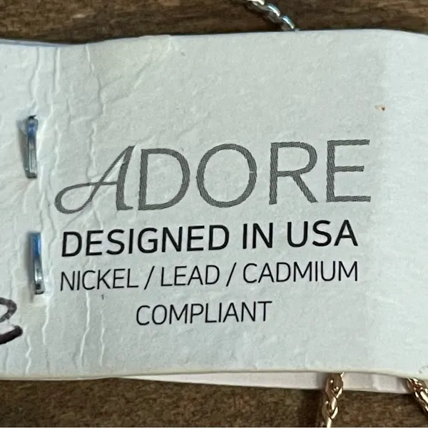 Adore cultured pearl and blue glass beads adjustable pull bracelet - Image 4