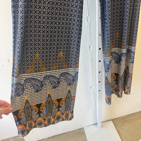 Dressbarn Paisley Border Print Wide Leg Stretch Pants Size Medium Boho Festival - Image 4