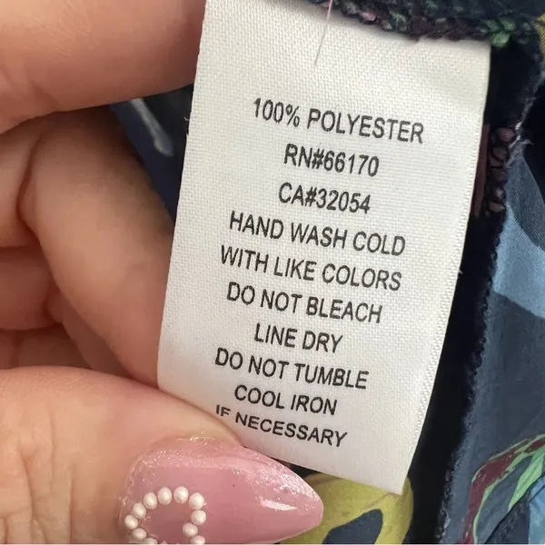 NEW Urban Outfitters mini skirt heart Rainbow Colorful size 2 - Image 6