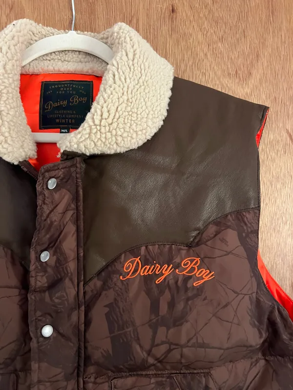 Dairy boy iconic camo vest  - Image 4