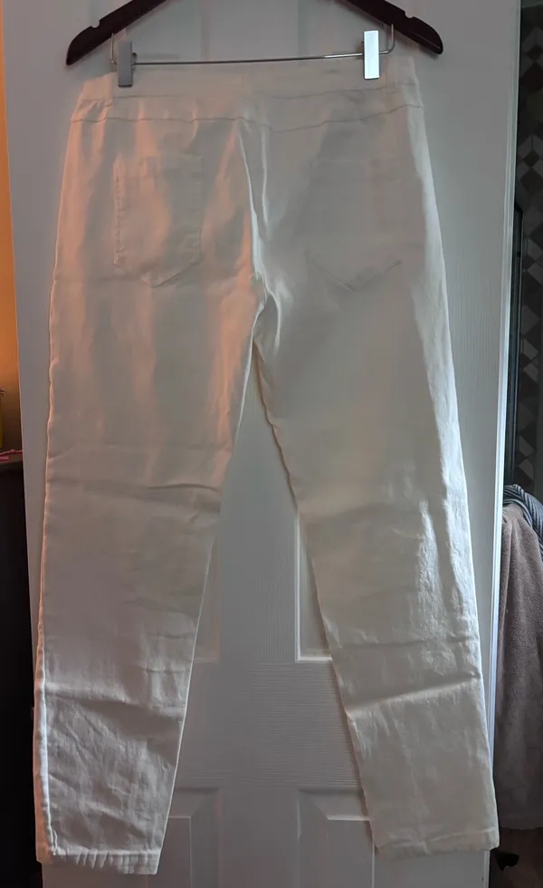 White Jeans Size XL - Image 5