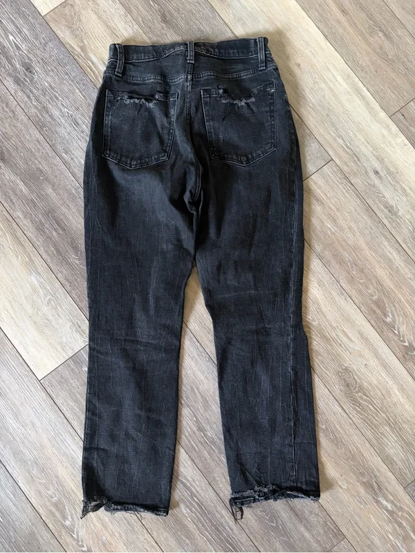 Abercrombie & Fitch Curve Love Ultra High-Rise Ankle Straight Black Jeans - Image 3