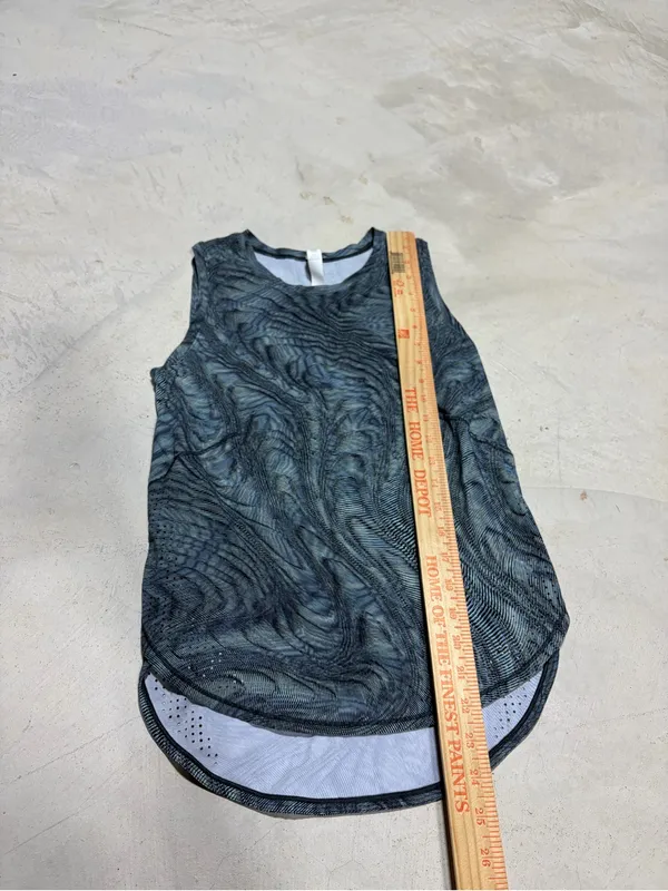 Lululemon high neck split hem run tank top 2 - Image 2