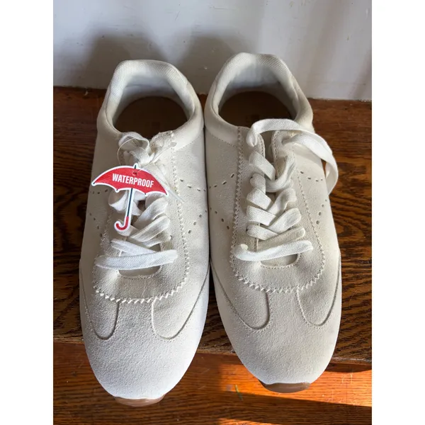 Blondo Callen Waterproof Suede Sneakers Cream Sand Low Top Star Sole Womens 11M‎ - Image 5