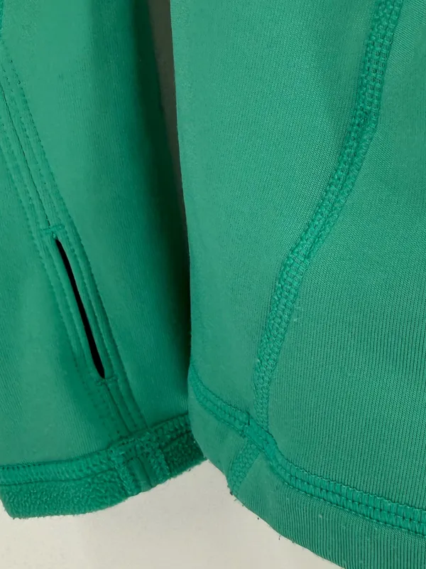 Mountain Hardwear teal 1/4 zip pullover size small - Image 4