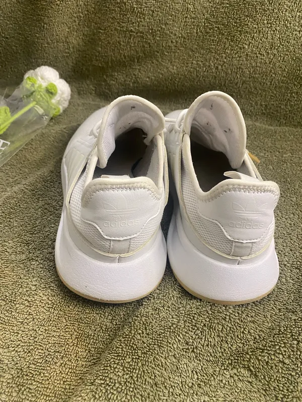adidas Women’s White Mesh Casual Athletic Sneakers suze 5 - Image 3