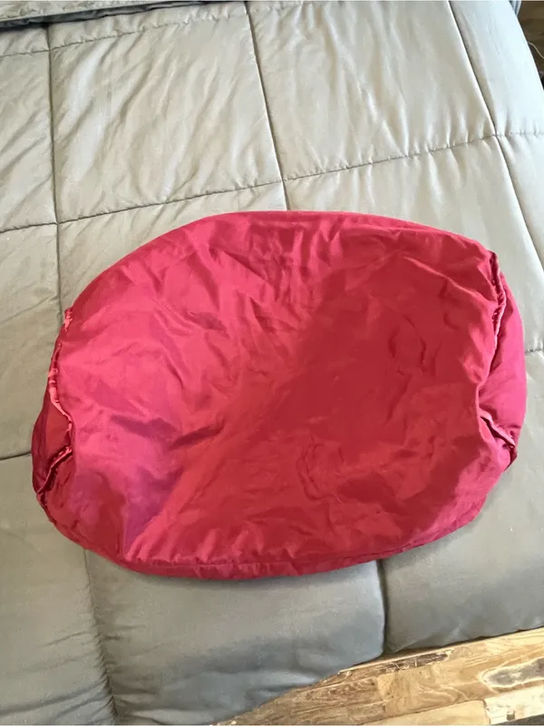 Selena Gomez Rare Beauty Puffy Weekend Duffel Bag - Image 9