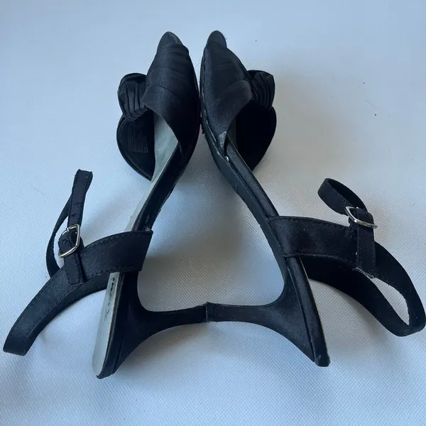 Fioni Nights Satin Kitten Heel Sandals Womens Size 8.5 Strappy Y2K Glam Cocktail - Image 5