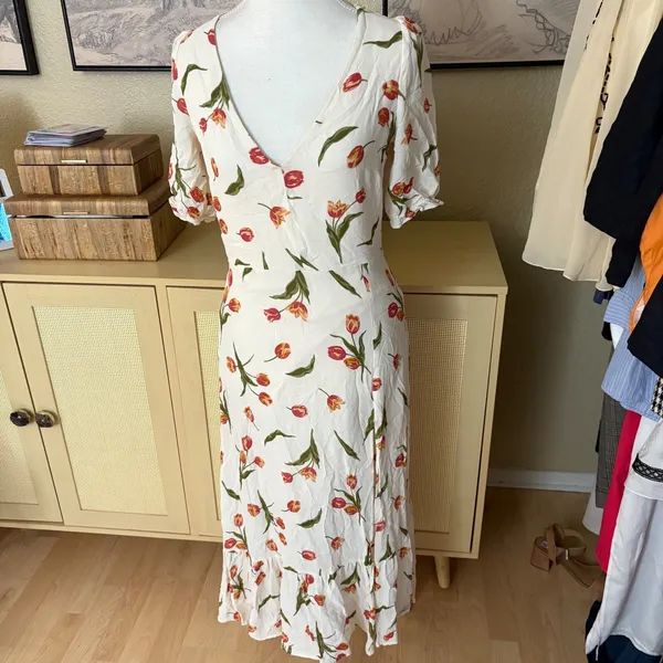 REFORMATION Nantes Dress in the Bianca Tulip Print Midi Size‎ 10 - Image 4