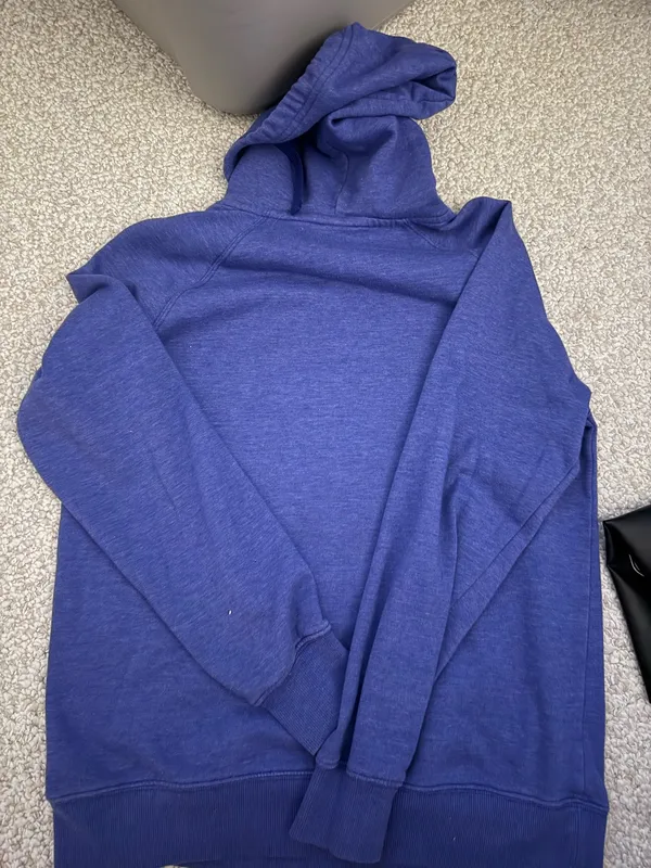 North Face Women’s The Sweatshirt - Image 3