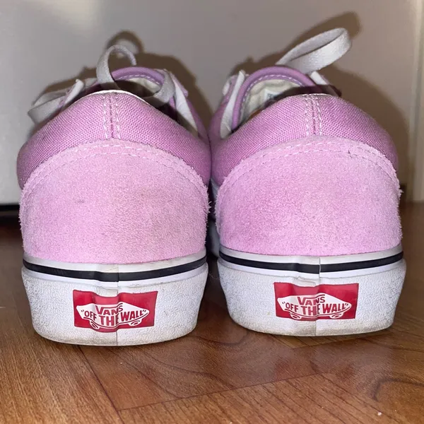 Vans - Image 4