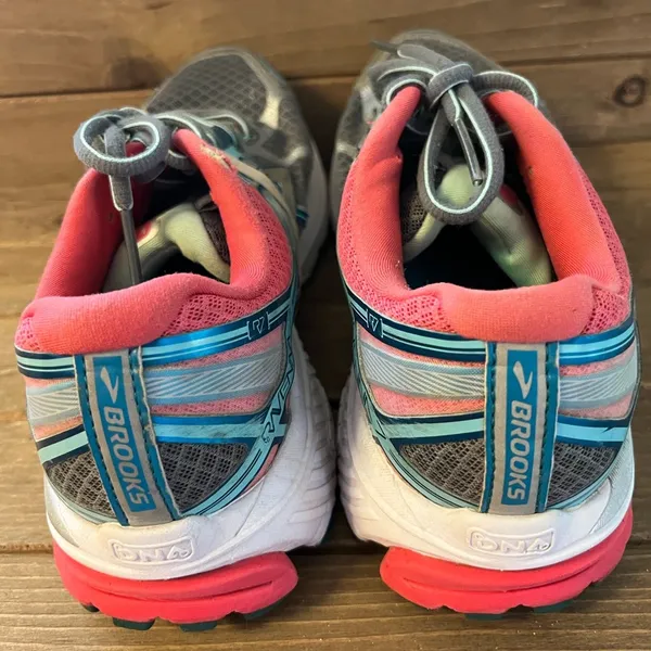 Brooks Ravenna 7 Running Shoe, Size 8.5 Rm23 - Image 5
