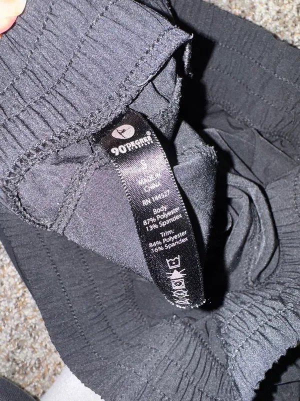 90 Degree by Reflex Shorts Black Athletic - Image 2