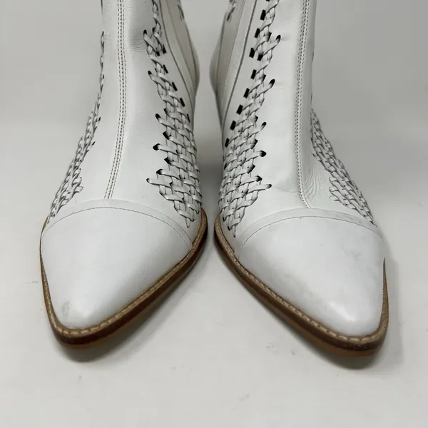Matisse Bello‎ White Lattice Leather Lasercut Boots Size 8.5 Zip Ankle Booties - Image 6