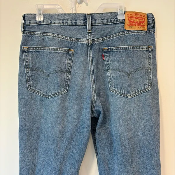 Levi’s 550 Distressed Denim Light Wash Vintage 90s Mom Jeans 36 x 30 Plus Size - Image 8
