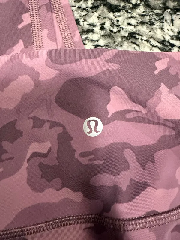 Lululemon Wunder Under Leggings 25" - Image 2