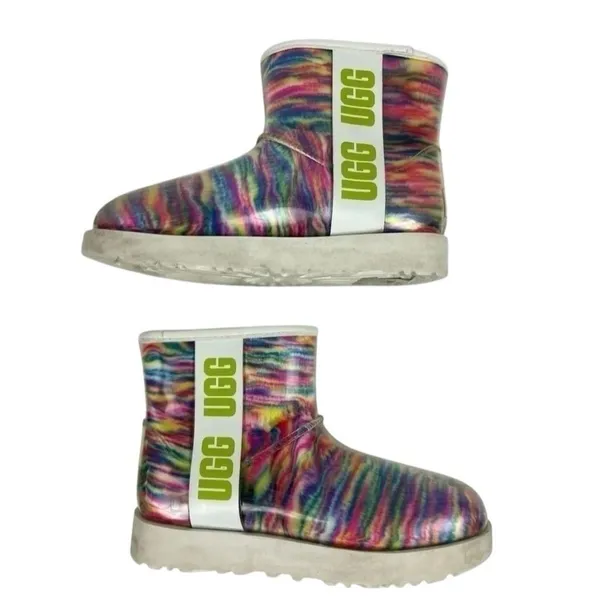 Ugg Women's Classic Clear Mini Pixelate Boot Size‎ 5 - Image 5