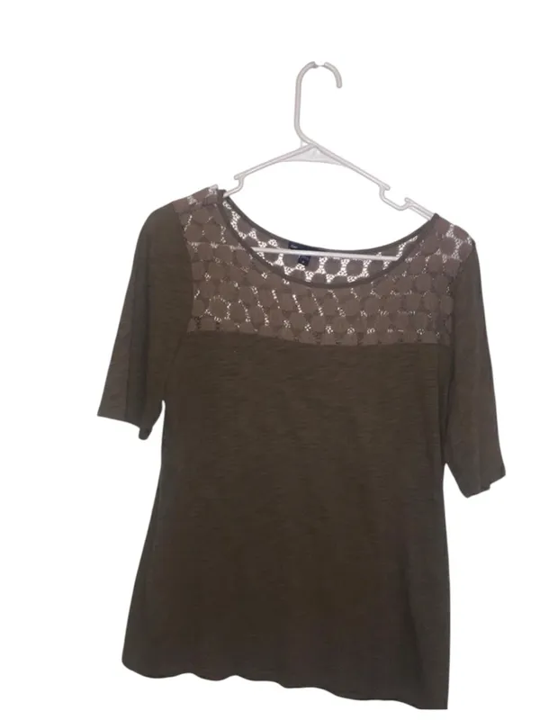 GAP Short-Sleeve Lace Yoke Top in Olive Taupe - Image 6