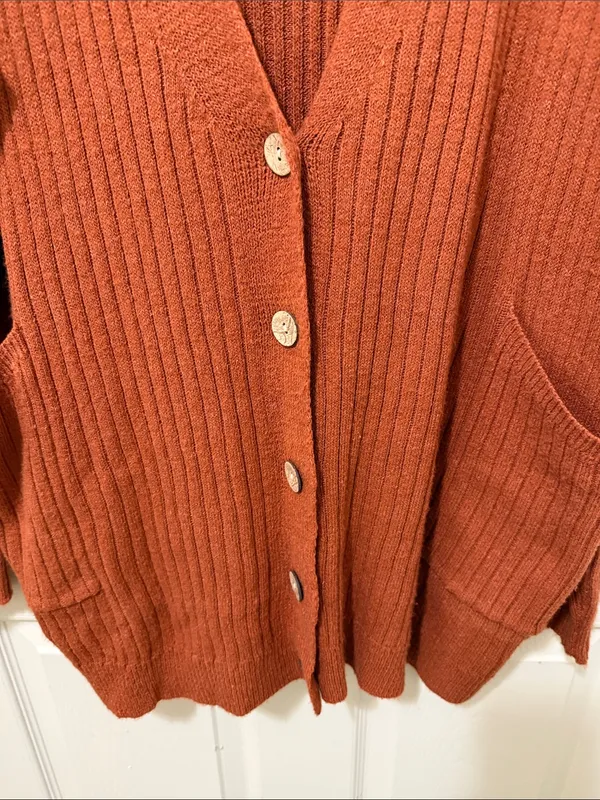 Free People Movement Medium Rust Orange Ribbed Button-Front Women's Cardigan. - Image 3