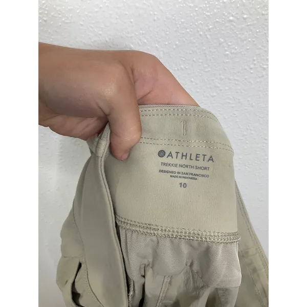 Athleta Trekkie North Shorts Womens 10 Khaki Tan Hiking‎ Outdoor Activewear - Image 3