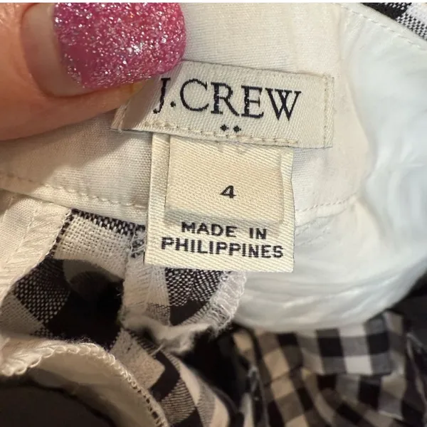 J. Crew Black-and-White Gingham linen Scallop-Hem Shorts - Image 4