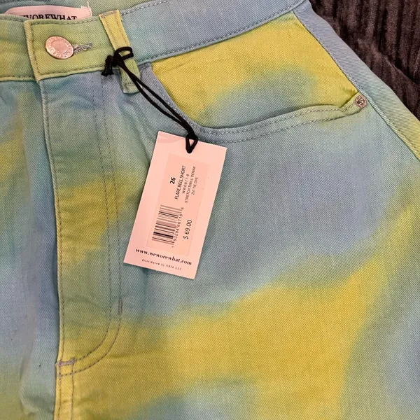 Stylish Green and Yellow Women's Shorts by We Wore What size 26 - Image 4