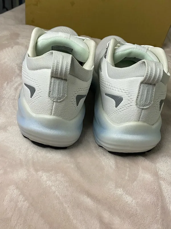 Brooks Glyderin 22 unisex shoes men’s size 7 women size 8 - Image 3