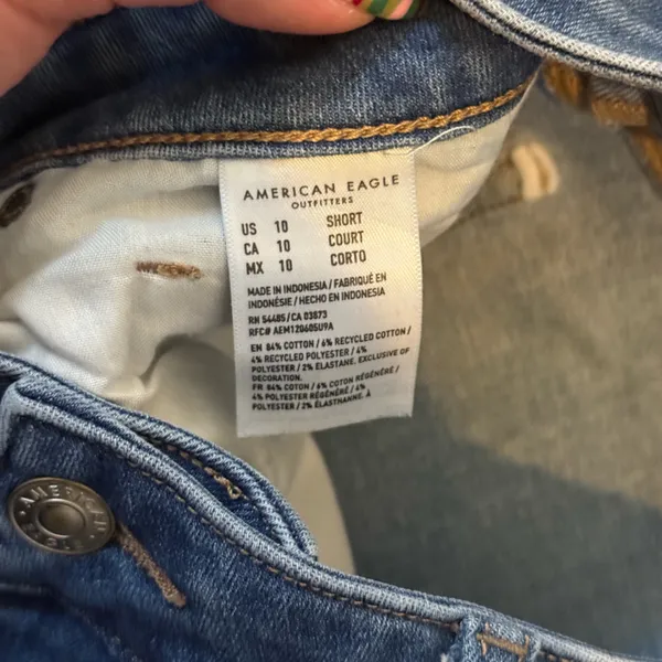 American Eagle high rise bootcut jeans - Image 4