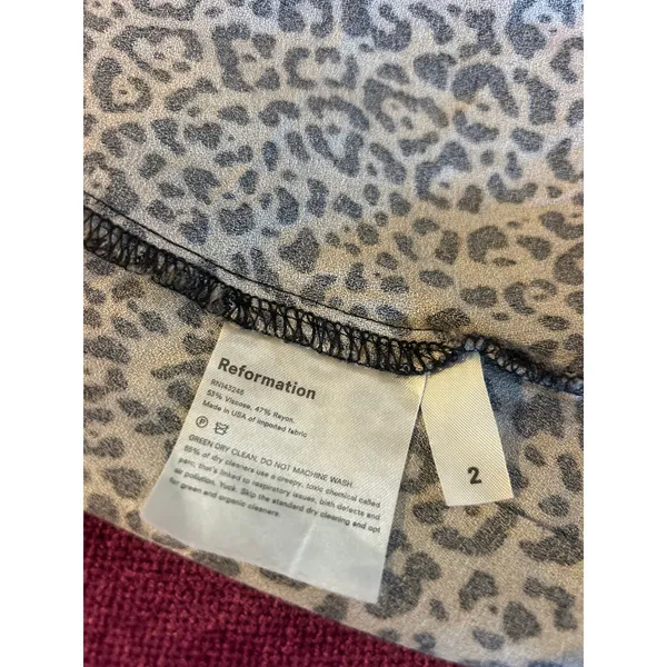 REFORMATION Leopard Print Mini Skirt SUSTAINABLE Flowy Size 2 Animal Tan Black - Image 4