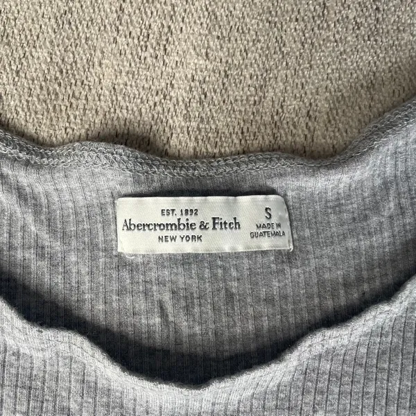 Abercrombie Fitch Gray Ribbed Off Shoulder Bell Sleeve Bodysuit Womens S - Image 2