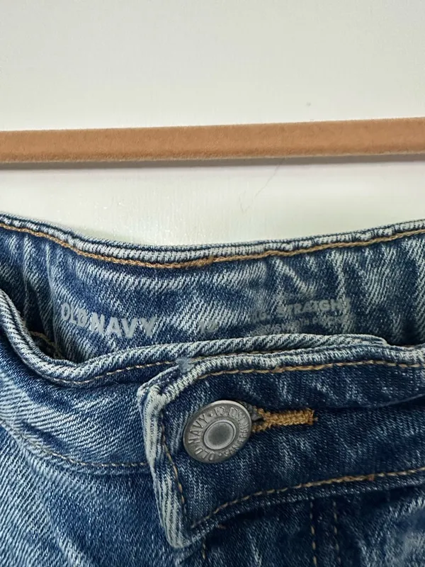 Old Navy High Rise OG Straight Cuffed Denim Jean Short Women’s 12 - Image 3