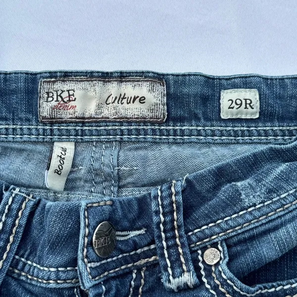 BKE Culture Jeans 29R Women’s Bootcut Stretch Blue Thick Stitch Low Rise - Image 9