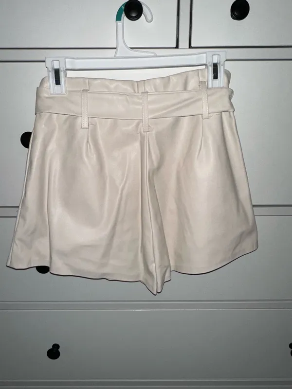 DO+BE White leather shorts - Image 2