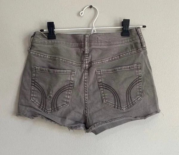 Hollister Jean Shorts - Image 4