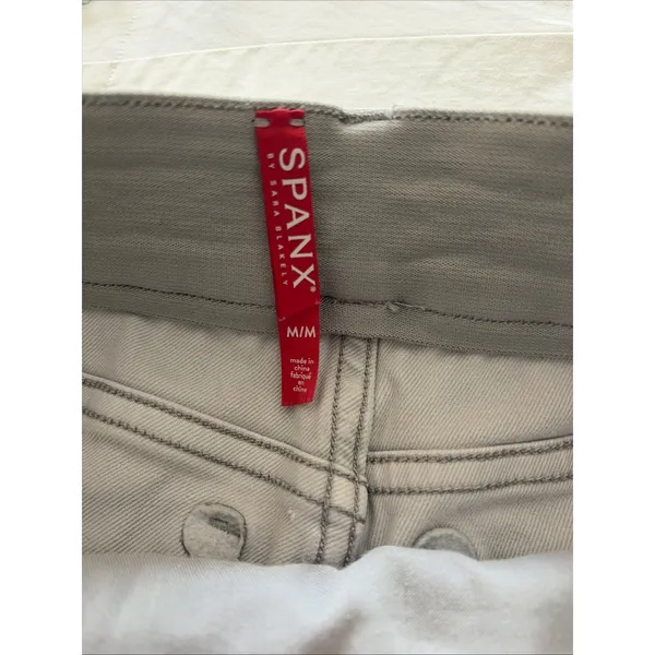 Spanx Twill Shorts Womens Size M Gray Pull On Shaping Utility Pockets Stretch - Image 4