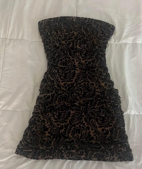 Windsor black design homecoming dress - Image 2