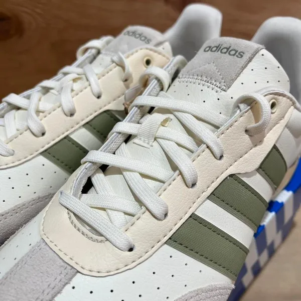 Adidas Women's multi Trainers - Image 2