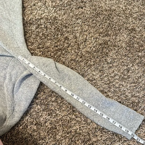 Torrid Grey Cardigan Sweater Size 1 - Image 8