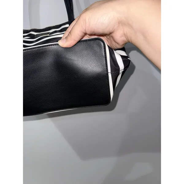 Kate Spade Hayden Sailing Stripe Tote Shoulder Bag Black and White Gold Zipper S - Image 10