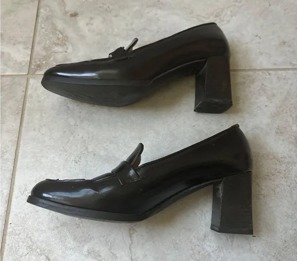 Ann Taylor Leather Heels Loafers - Image 4