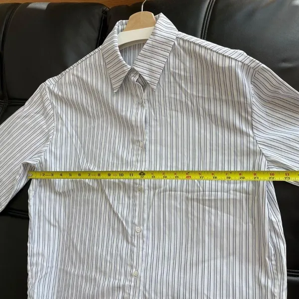 Aritzia Style Cotton Blend Striped Oversized Poplin Shirt - Image 4