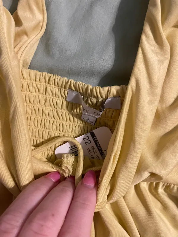 The Copper Closet Yellow Crop Top - Image 2