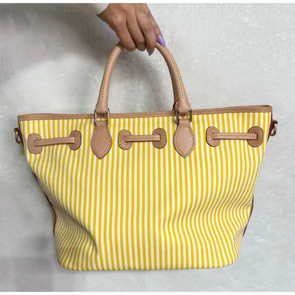 DOONEY & BOURKE East/West Tassel Shopper Tote Top Handle Shoulder bag - Image 2