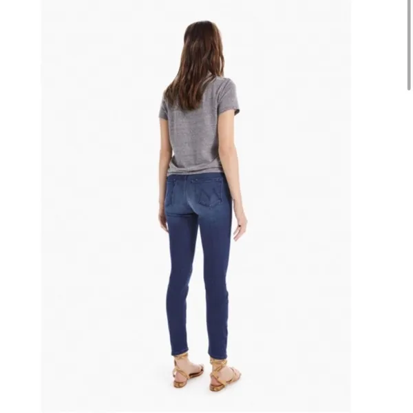 MOTHER High Waisted Looker Wash: Ink and Paper Size 27‎ - Image 2