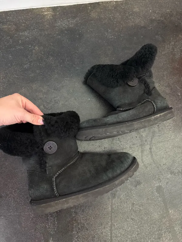 UGG Bailey Button Boots II - Image 4