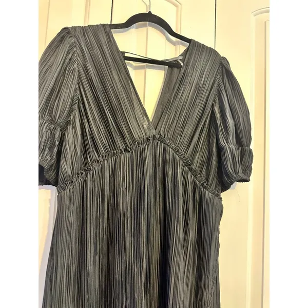 Black Midi Dress With Puff Sleeves & V-Neck By Anthropologie‎ L - Image 5