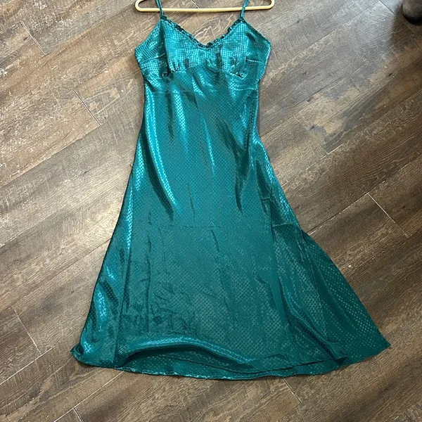 Japna Slip Green Med‎ Babydoll Ruffle Satin Midi Dress Y2K Coquette Indie Glam - Image 7