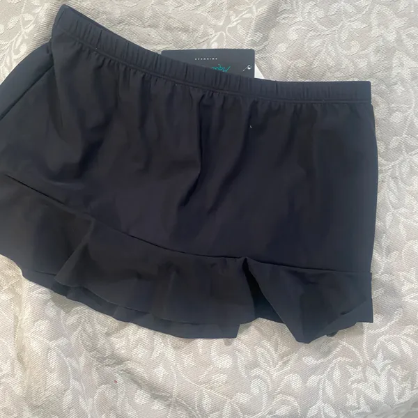 Aqua Green Women's Standard Ruffle Skirted Bottom - Image 6